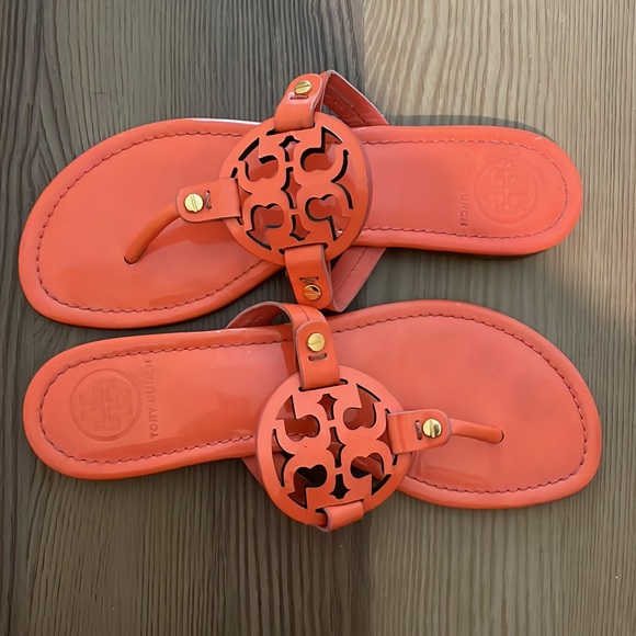 “Tory Burch” Miller Leather Sandal - Picture 6 of 6